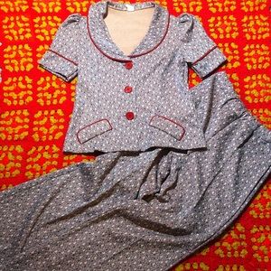 Vintage 1970’s two piece outfit with bell bottoms